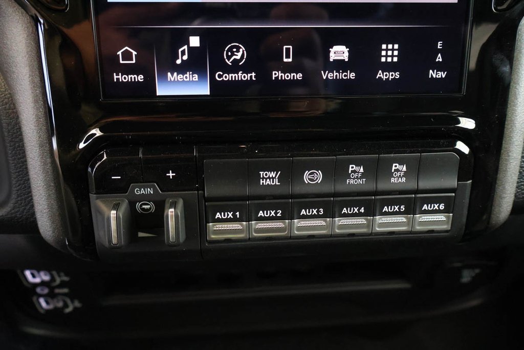 2026 Ram 2500 BLACK EXPRESS in Terrebonne, Quebec - 19 - w1024h768px