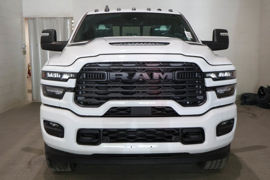 2026 Ram 2500 BLACK EXPRESS in Terrebonne, Quebec - 2 - w1024h768px