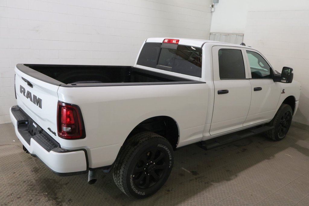2026 Ram 2500 BLACK EXPRESS in Terrebonne, Quebec - 19 - w1024h768px