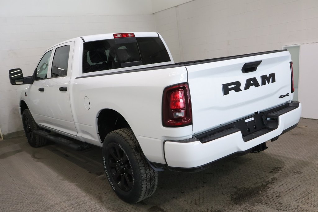 2026 Ram 2500 BLACK EXPRESS in Terrebonne, Quebec - 17 - w1024h768px