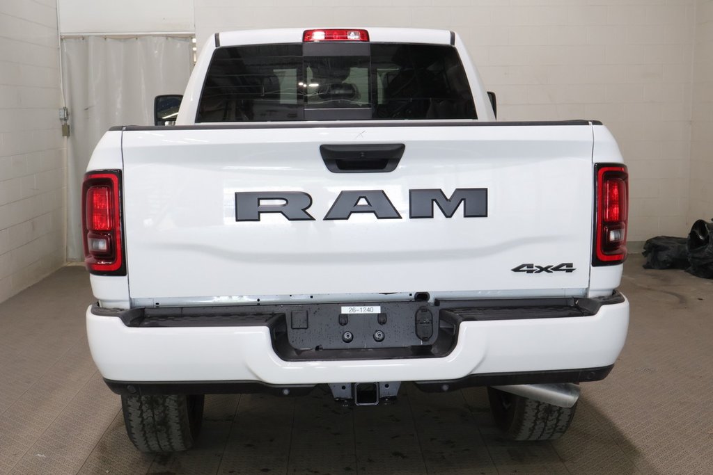 2026 Ram 2500 BLACK EXPRESS in Terrebonne, Quebec - 18 - w1024h768px