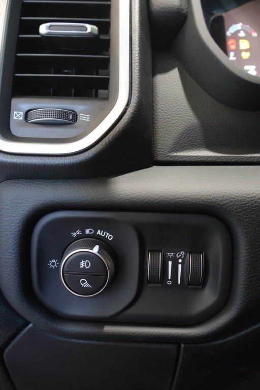 2026 Ram 2500 LARAMIE in Terrebonne, Quebec - 21 - w1024h768px