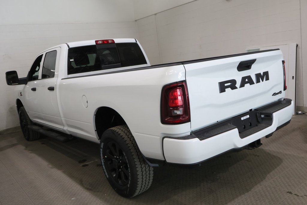 2026 Ram 2500 BLACK EXPRESS in Terrebonne, Quebec - 17 - w1024h768px
