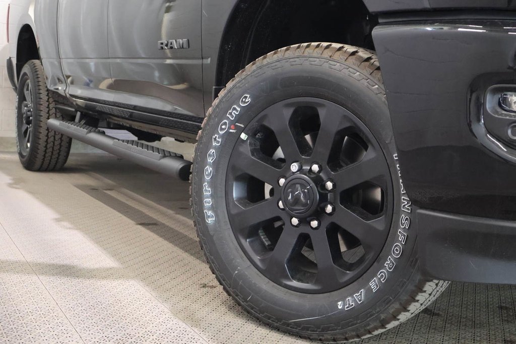 2026 Ram 2500 BIG HORN in Terrebonne, Quebec - 7 - w1024h768px