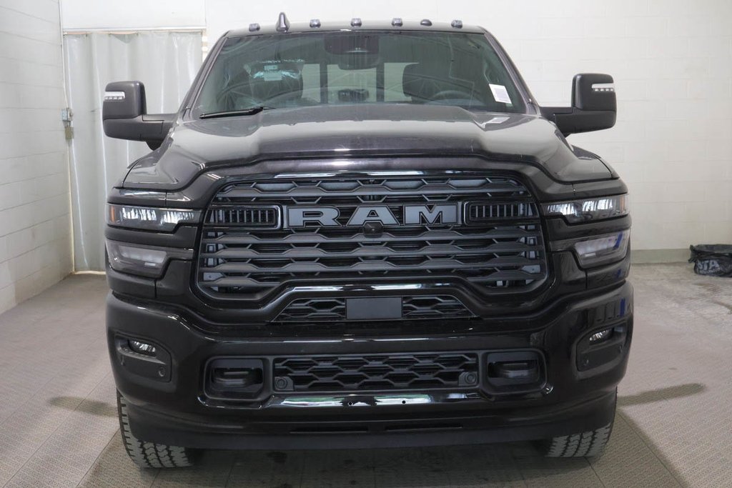 2026 Ram 2500 BIG HORN in Terrebonne, Quebec - 2 - w1024h768px