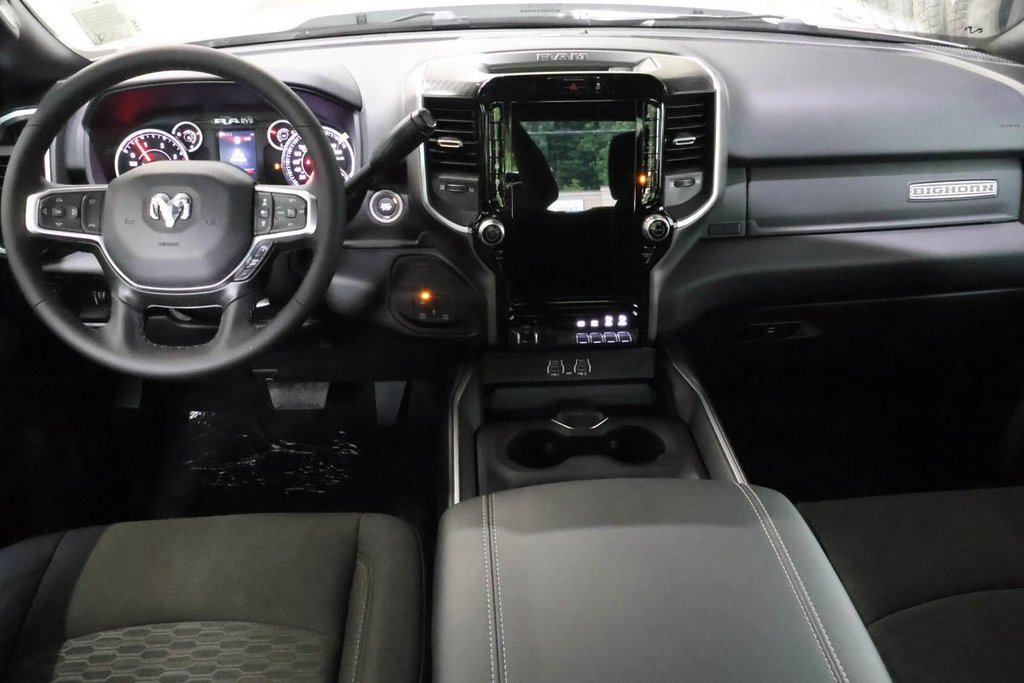 2026 Ram 2500 BIG HORN in Terrebonne, Quebec - 10 - w1024h768px