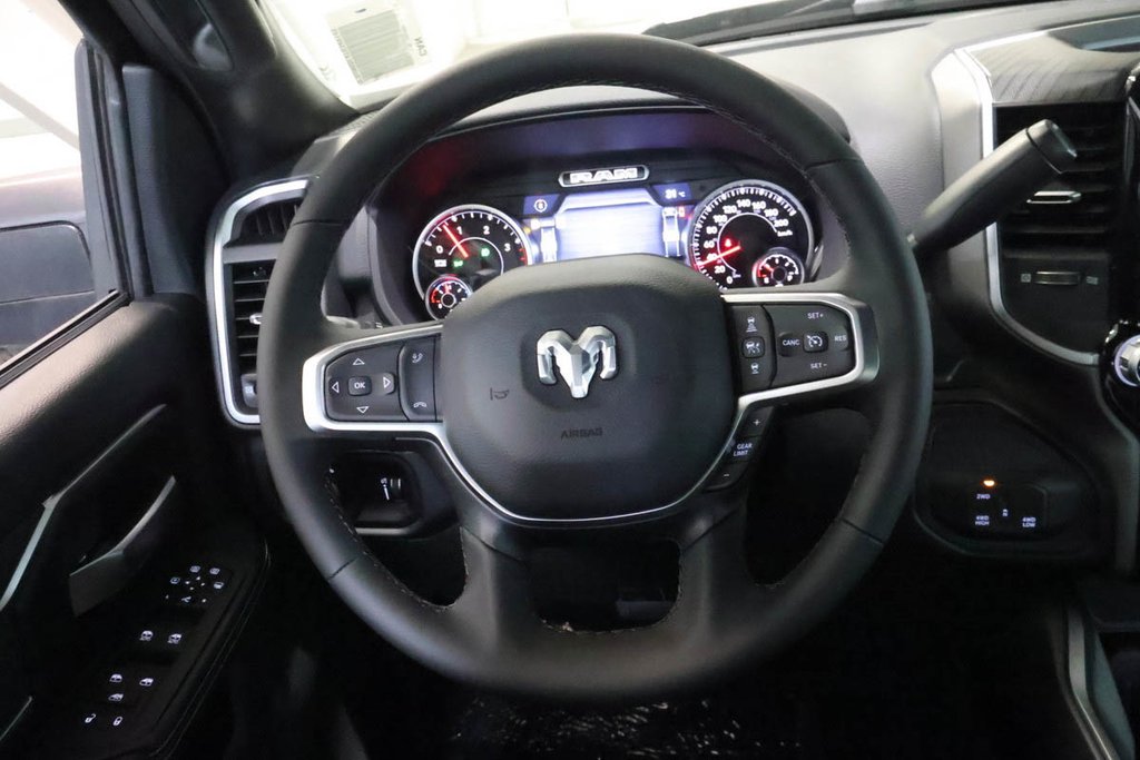 2026 Ram 2500 BIG HORN in Terrebonne, Quebec - 11 - w1024h768px