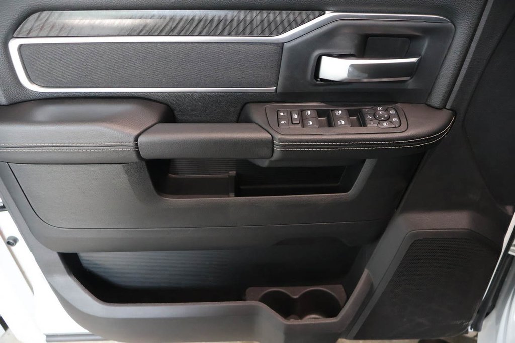 2026 Ram 2500 BIG HORN in Terrebonne, Quebec - 20 - w1024h768px
