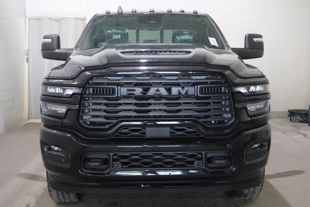 2026 Ram 2500 BLACK EXPRESS in Terrebonne, Quebec - 2 - w1024h768px