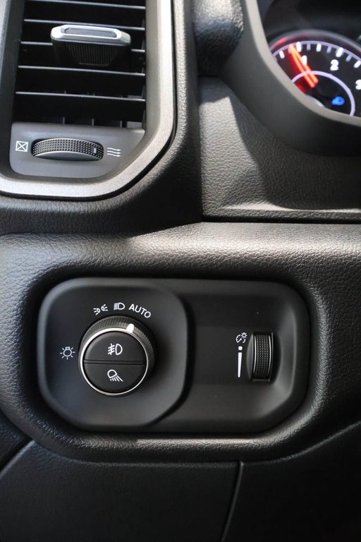 2026 Ram 2500 BLACK EXPRESS in Terrebonne, Quebec - 20 - w1024h768px