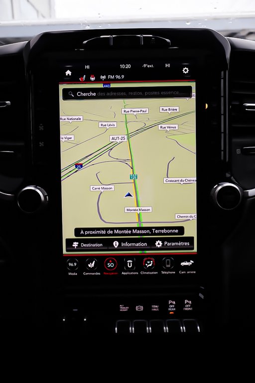 2021 Ram 3500 BIG HORN + CREW CAB + 4X4 + NIGHT EDITION + DIESEL in Terrebonne, Quebec - 23 - w1024h768px