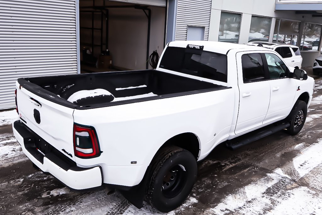 2021 Ram 3500 BIG HORN + CREW CAB + 4X4 + NIGHT EDITION + DIESEL in Terrebonne, Quebec - 7 - w1024h768px