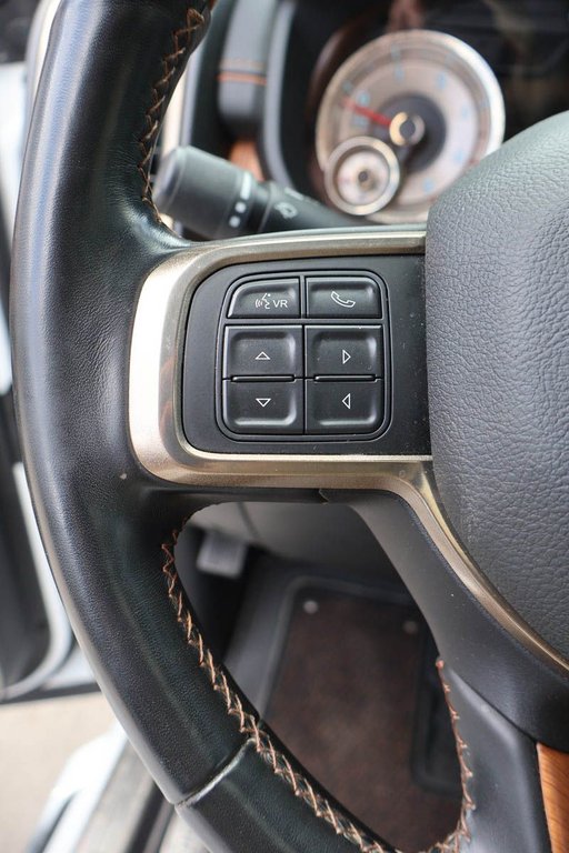 Ram 3500 LIMITED LONGHORN + 4X4 + MEGA CAB + DIESEL 2021 à Terrebonne, Québec - 17 - w1024h768px