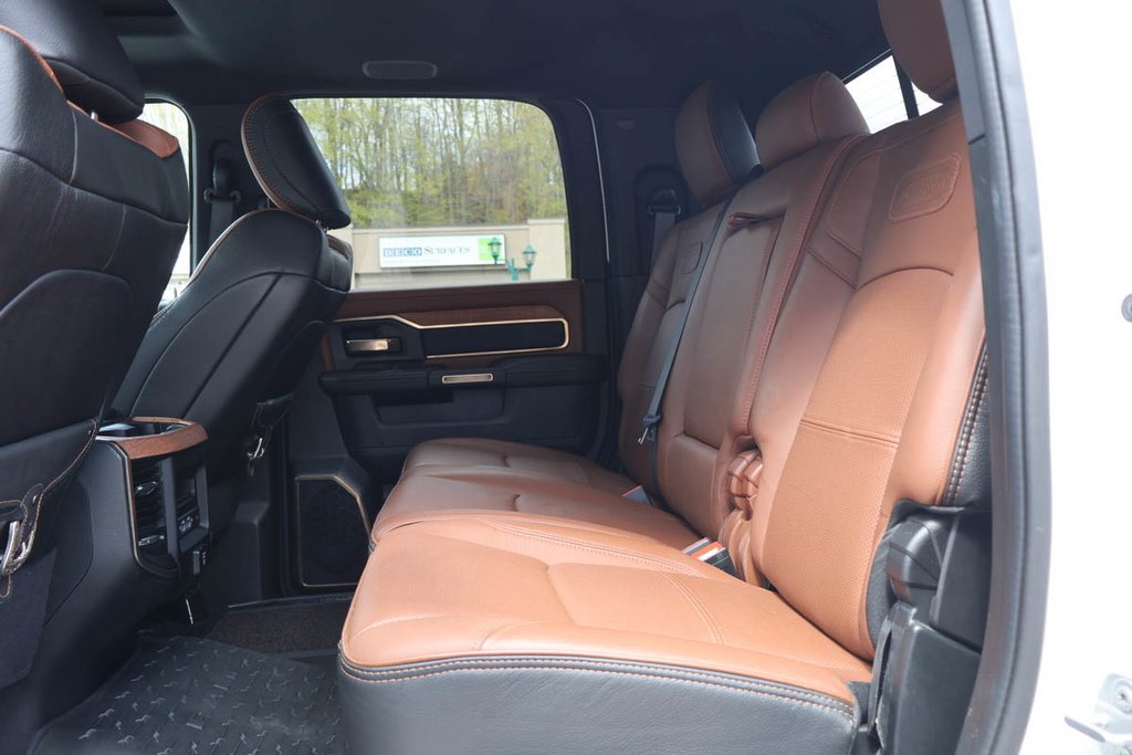 Ram 3500 LIMITED LONGHORN + 4X4 + MEGA CAB + DIESEL 2021 à Terrebonne, Québec - 30 - w1024h768px