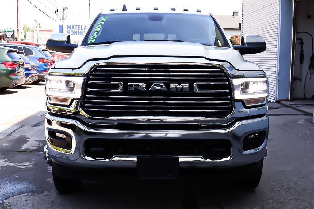 Ram 3500 LARAMIE + CREW CAB + DIESEL + 4X4 2022 à Terrebonne, Québec - 2 - w1024h768px