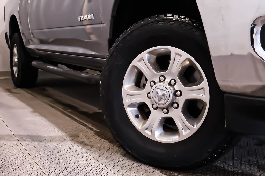 Ram 3500 BIG HORN + 4X4 + CREW CAB + DIESEL 2024 à Terrebonne, Québec - 9 - w1024h768px