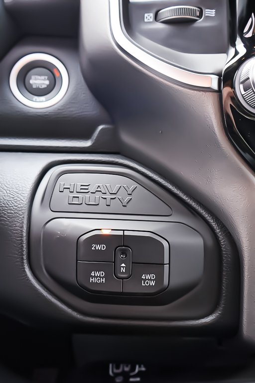 2026 Ram 3500 BIG HORN in Terrebonne, Quebec - 15 - w1024h768px