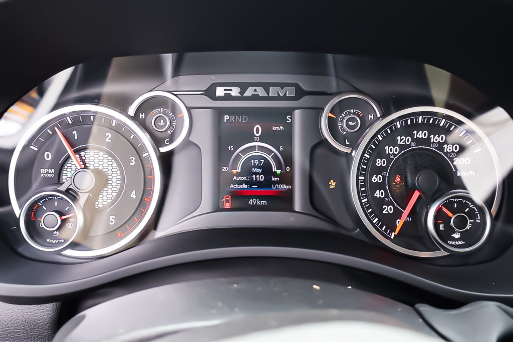 2026 Ram 3500 BIG HORN in Terrebonne, Quebec - 14 - w1024h768px