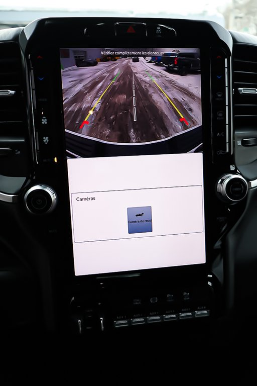 2026 Ram 3500 BIG HORN in Terrebonne, Quebec - 17 - w1024h768px