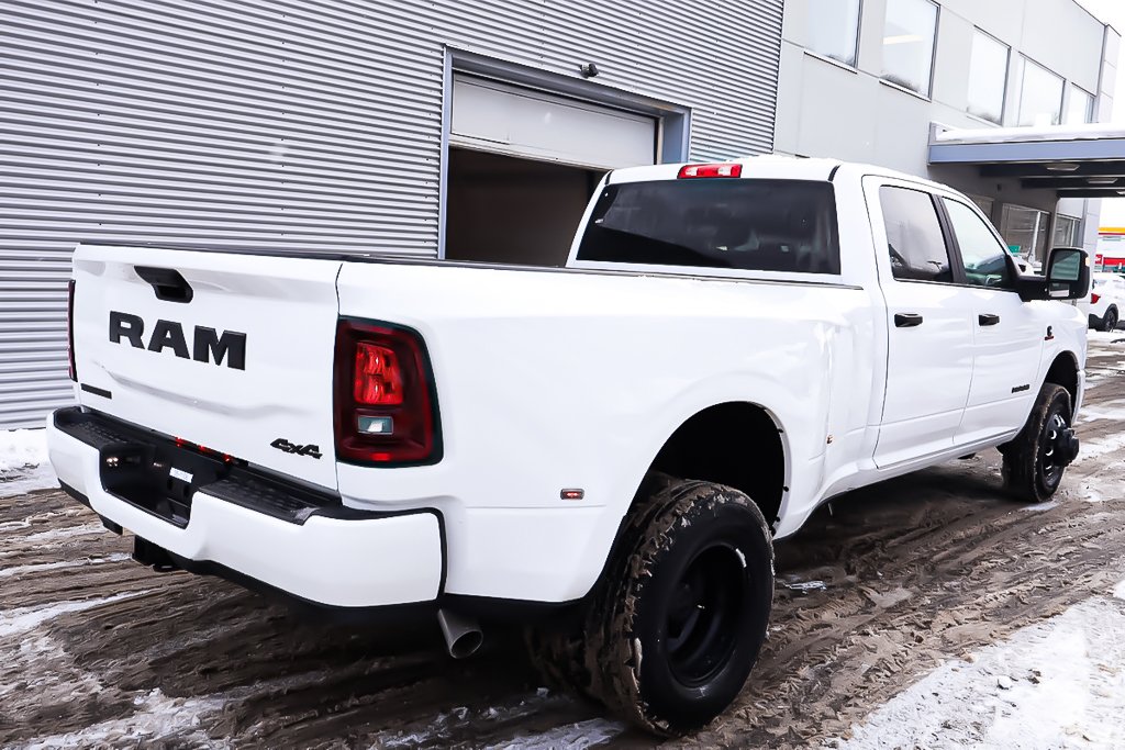 2026 Ram 3500 BIG HORN in Terrebonne, Quebec - 6 - w1024h768px