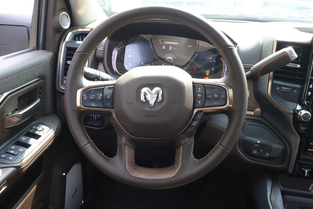 2026 Ram 3500 LIMITED LONGHORN in Terrebonne, Quebec - 12 - w1024h768px