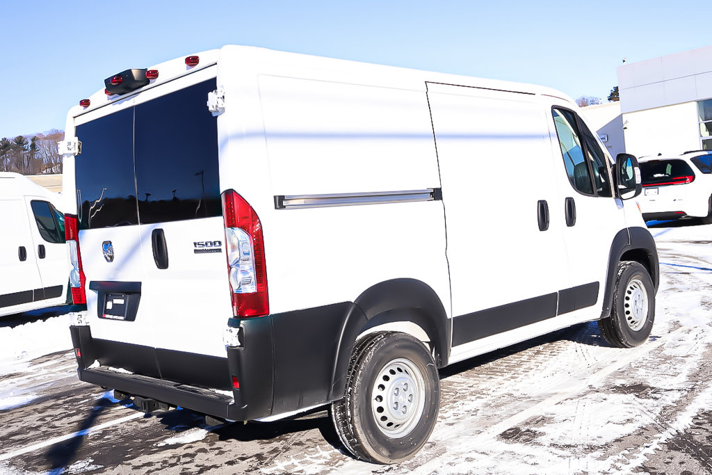 2025 Ram PROMASTER CARGO VAN 1500 TRADESMAN W/ PASS SEAT in Terrebonne, Quebec - 6 - w1024h768px