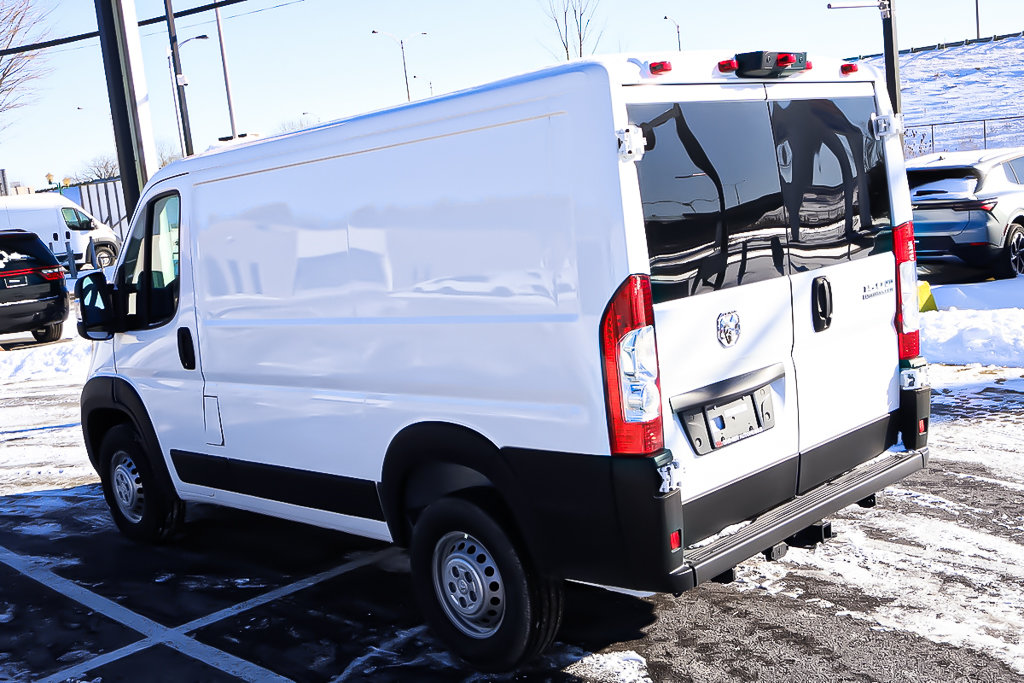 2025 Ram PROMASTER CARGO VAN 1500 TRADESMAN W/ PASS SEAT in Terrebonne, Quebec - 4 - w1024h768px