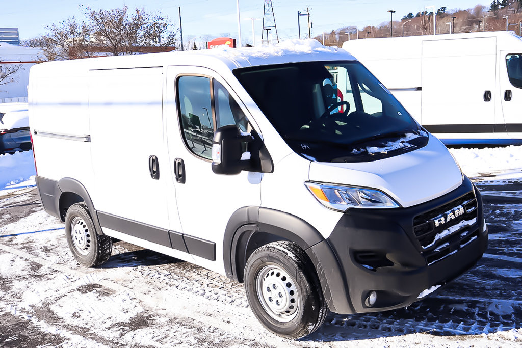 2025 Ram PROMASTER CARGO VAN 1500 TRADESMAN W/ PASS SEAT in Terrebonne, Quebec - 1 - w1024h768px