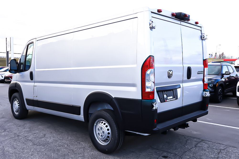 2024 Ram PROMASTER CARGO VAN 2500 TRADESMAN W/ PASS SEAT in Terrebonne, Quebec - 4 - w1024h768px