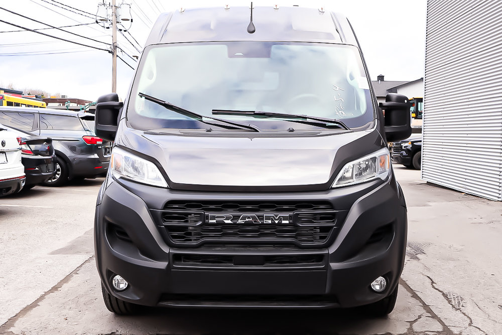 2025 Ram PROMASTER CARGO VAN 2500 TRADESMAN W/ PASS SEAT in Terrebonne, Quebec - 2 - w1024h768px