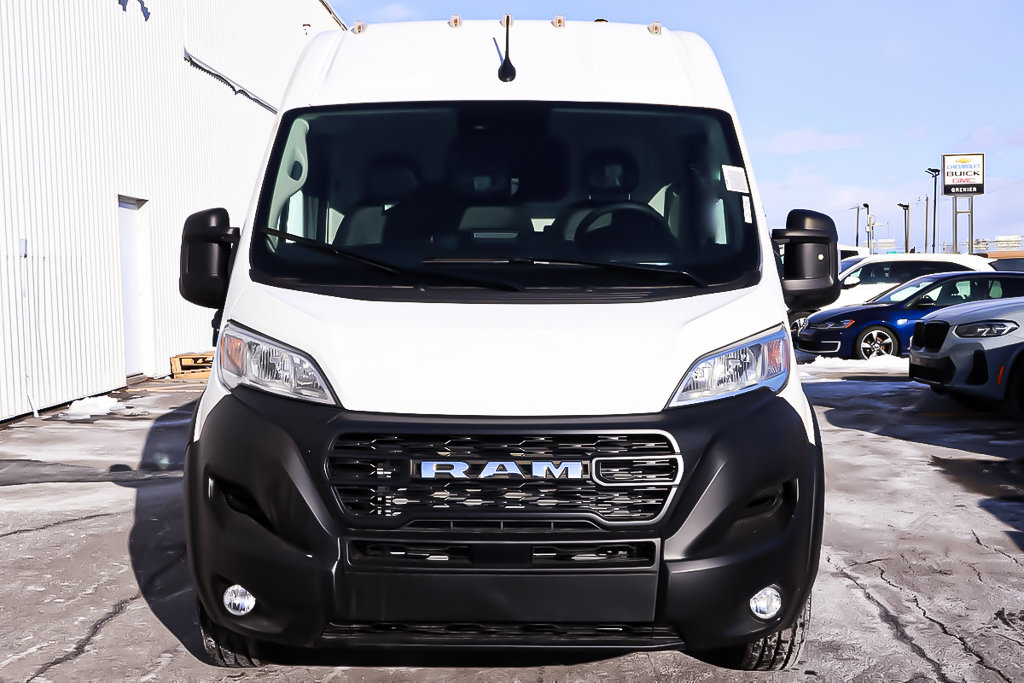 Ram PROMASTER CARGO VAN 2500 TRADESMAN W/ PASS SEAT 2025 à Terrebonne, Québec - 2 - w1024h768px