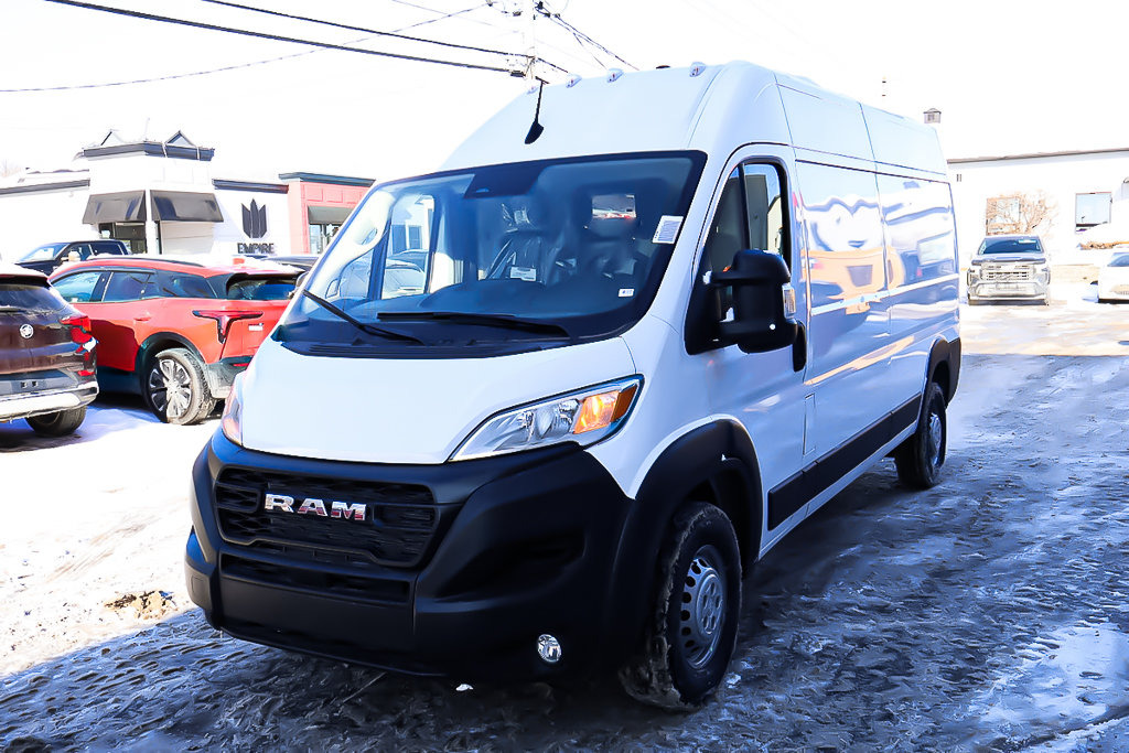 2025 Ram PROMASTER CARGO VAN 2500 TRADESMAN W/ PASS SEAT in Terrebonne, Quebec - 3 - w1024h768px