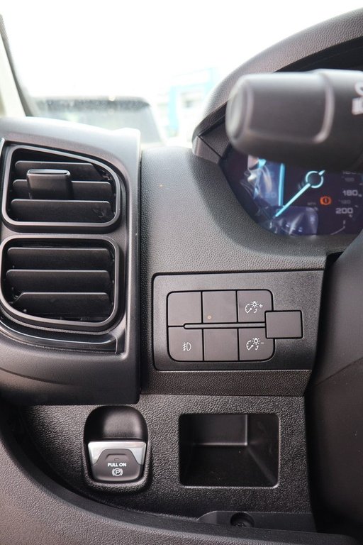 2026 Ram Promaster Cargo Van 2500 TRADESMAN W/ PASS SEAT in Terrebonne, Quebec - 16 - w1024h768px