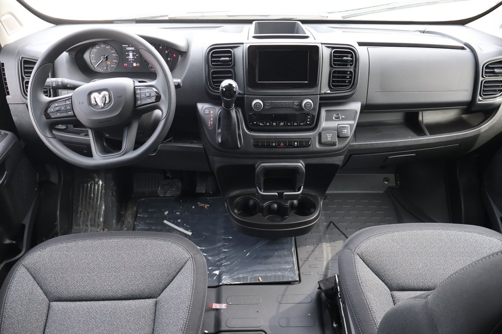 Ram Promaster Cargo Van 2500 TRADESMAN W/ PASS SEAT 2026 à Terrebonne, Québec - 9 - w1024h768px