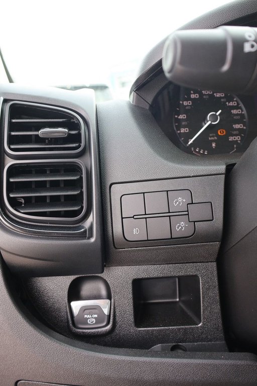 Ram Promaster Cargo Van 2500 TRADESMAN W/ PASS SEAT 2026 à Terrebonne, Québec - 16 - w1024h768px