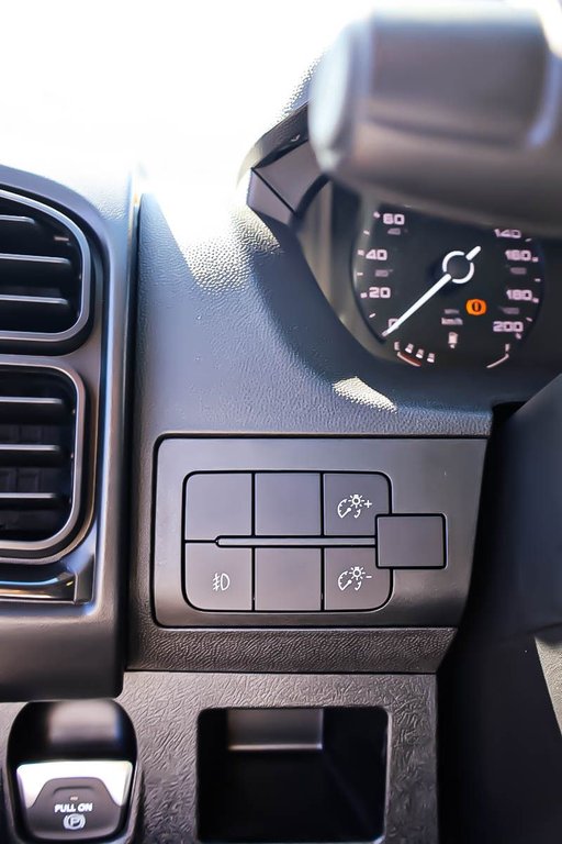 Ram Promaster Cargo Van 2500 TRADESMAN W/ PASS SEAT 2026 à Terrebonne, Québec - 15 - w1024h768px