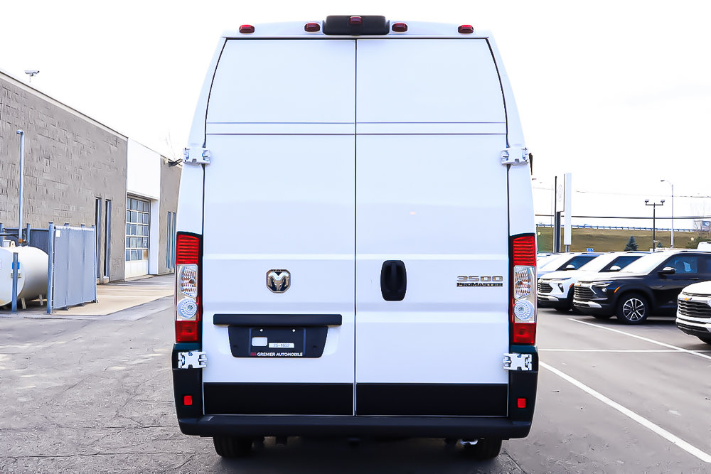 Ram PROMASTER CARGO VAN 3500 TRADESMAN W/ PASS SEAT 2025 à Terrebonne, Québec - 5 - w1024h768px