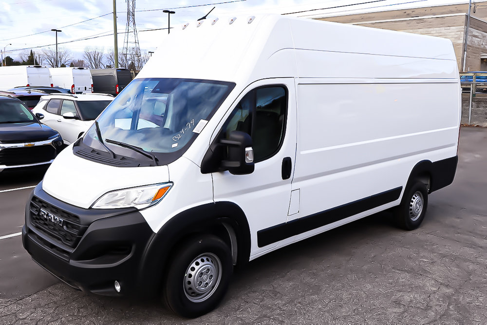 Ram PROMASTER CARGO VAN 3500 TRADESMAN W/ PASS SEAT 2025 à Terrebonne, Québec - 3 - w1024h768px