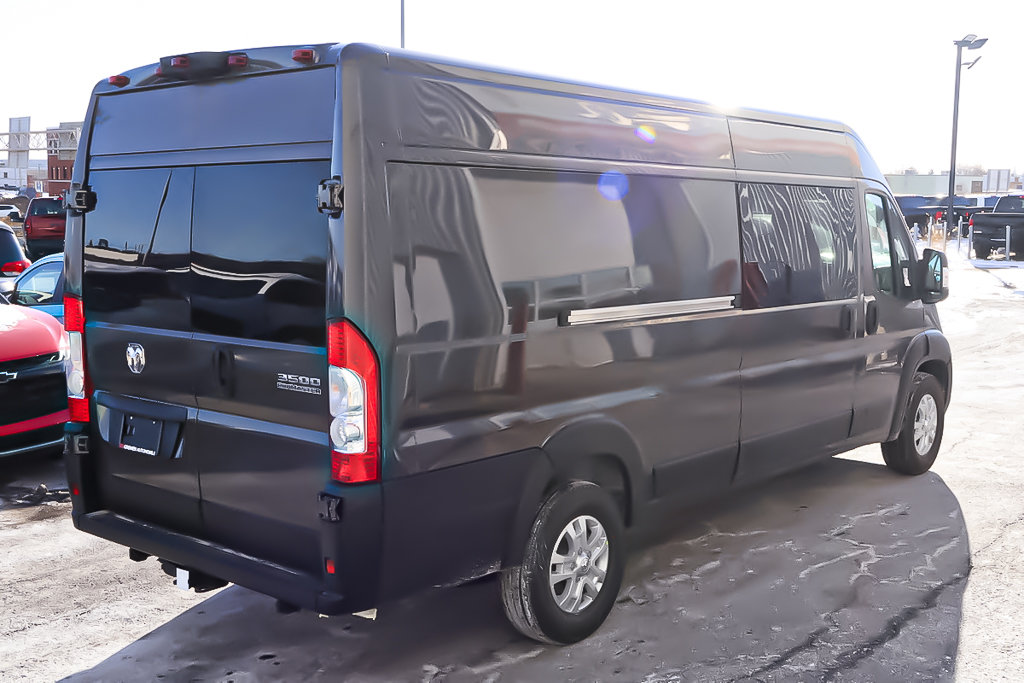 2025 Ram PROMASTER CARGO VAN 3500 SLT+ in Terrebonne, Quebec - 6 - w1024h768px