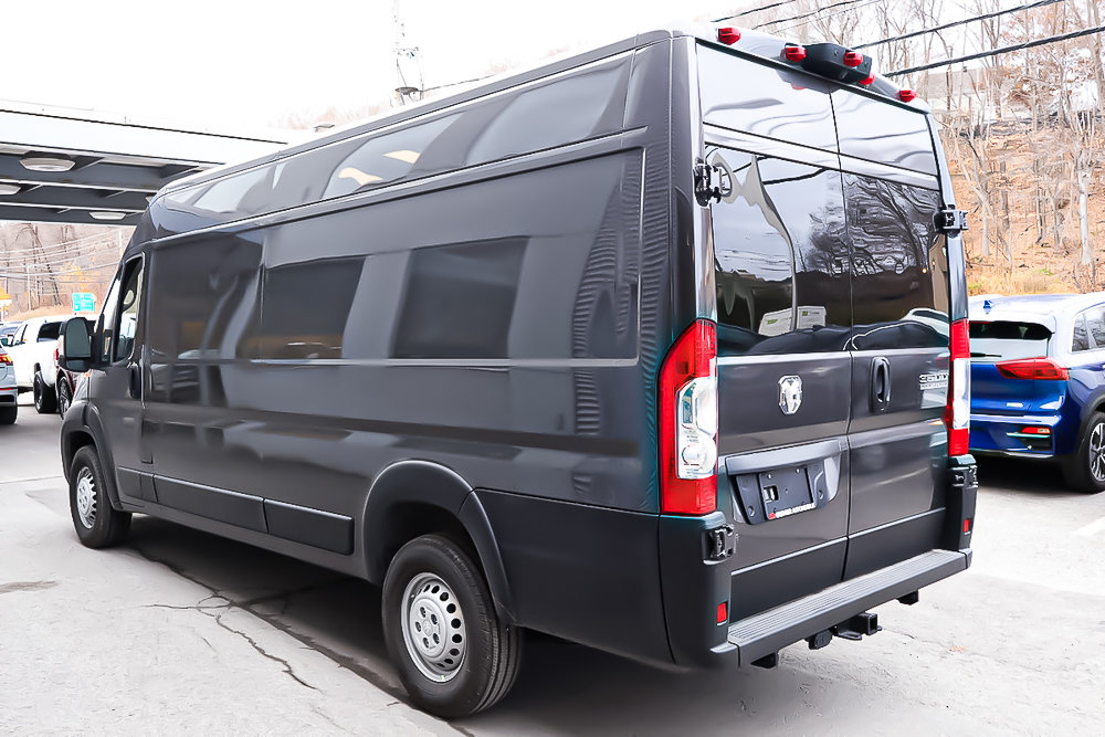 2025 Ram PROMASTER CARGO VAN 3500 TRADESMAN W/ PASS SEAT in Terrebonne, Quebec - 4 - w1024h768px