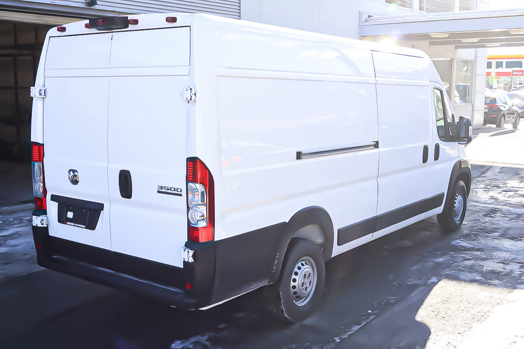 2025 Ram PROMASTER CARGO VAN 3500 TRADESMAN W/ PASS SEAT in Terrebonne, Quebec - 6 - w1024h768px