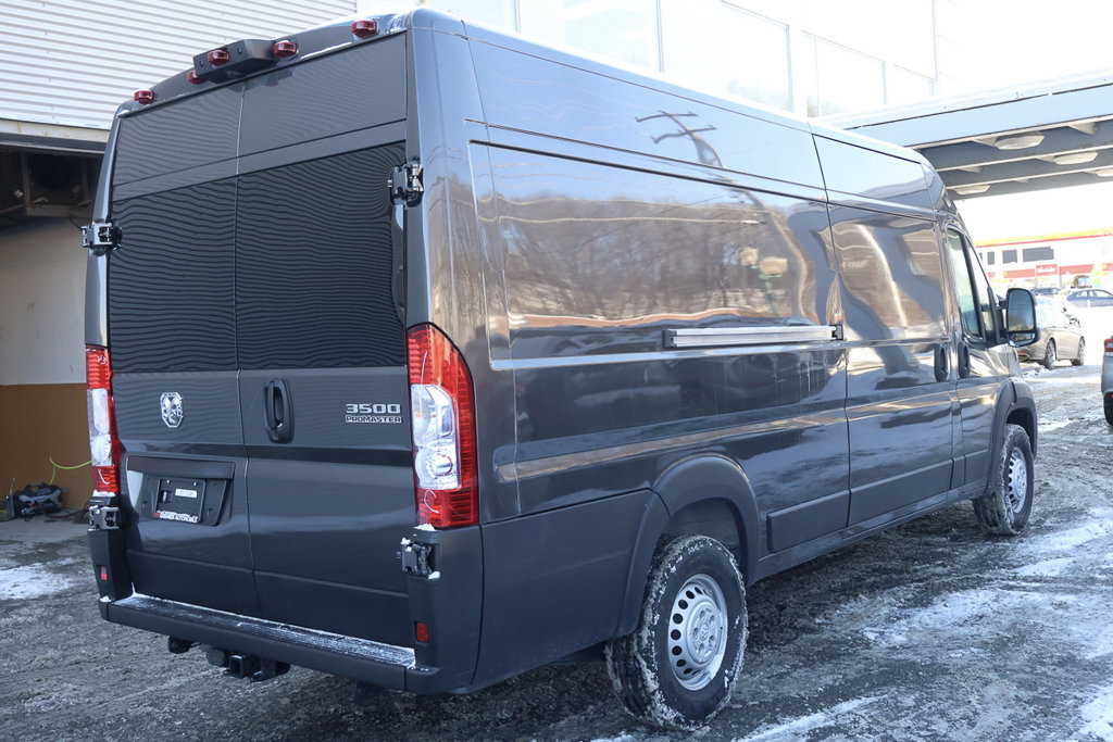 2025 Ram PROMASTER CARGO VAN 3500 TRADESMAN W/ PASS SEAT in Terrebonne, Quebec - 6 - w1024h768px