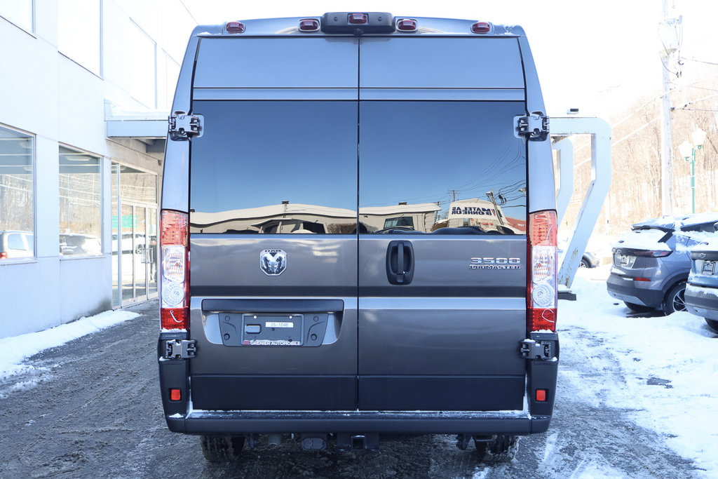 2025 Ram PROMASTER CARGO VAN 3500 TRADESMAN W/ PASS SEAT in Terrebonne, Quebec - 5 - w1024h768px