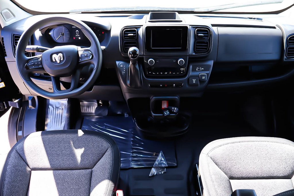 2026 Ram Promaster Cargo Van 3500 TRADESMAN W/ PASS SEAT in Terrebonne, Quebec - 10 - w1024h768px