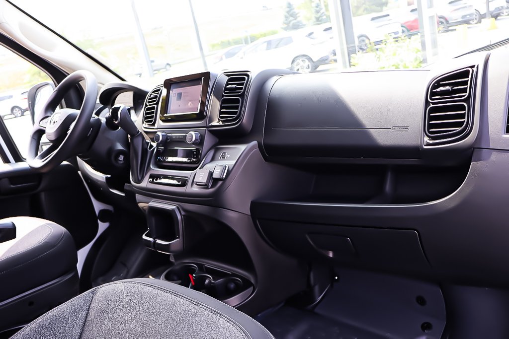 Ram PROMASTER CARGO VAN 3500 TRADESMAN W/O PASS SEAT 2025 à Terrebonne, Québec - 10 - w1024h768px