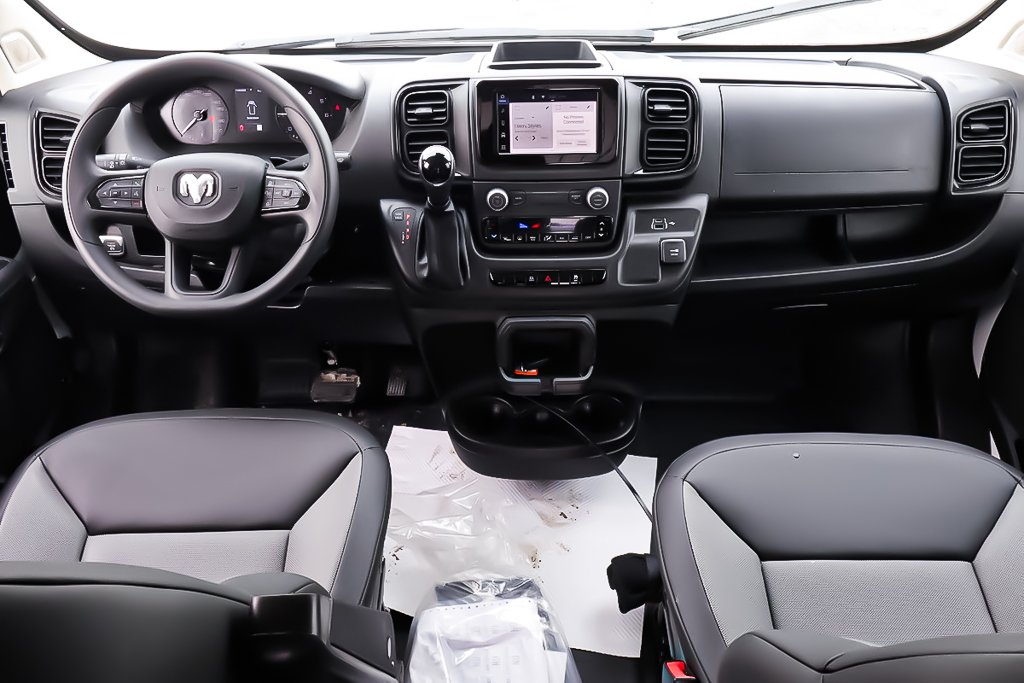 Ram ProMaster Cargo Van TRADESMAN 3500 + HIGH ROOF + 159 EXT + V6 3.6L 2025 à Terrebonne, Québec - 13 - w1024h768px