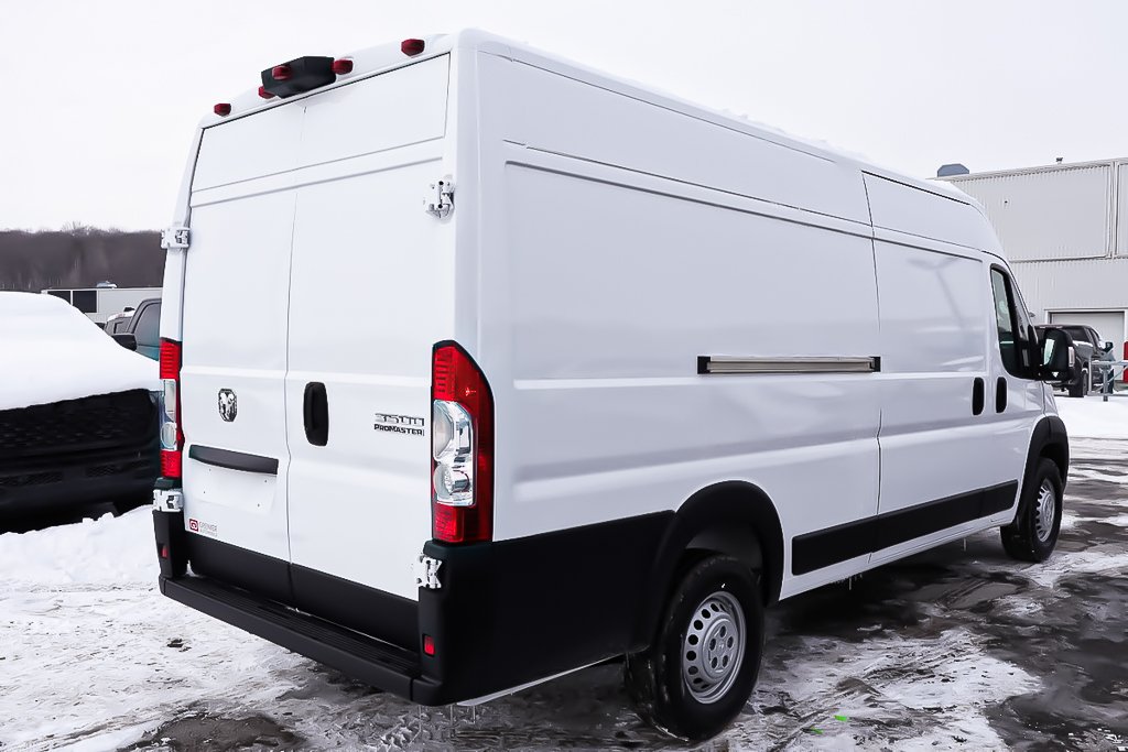 Ram ProMaster Cargo Van TRADESMAN 3500 + HIGH ROOF + 159 EXT + V6 3.6L 2025 à Terrebonne, Québec - 9 - w1024h768px
