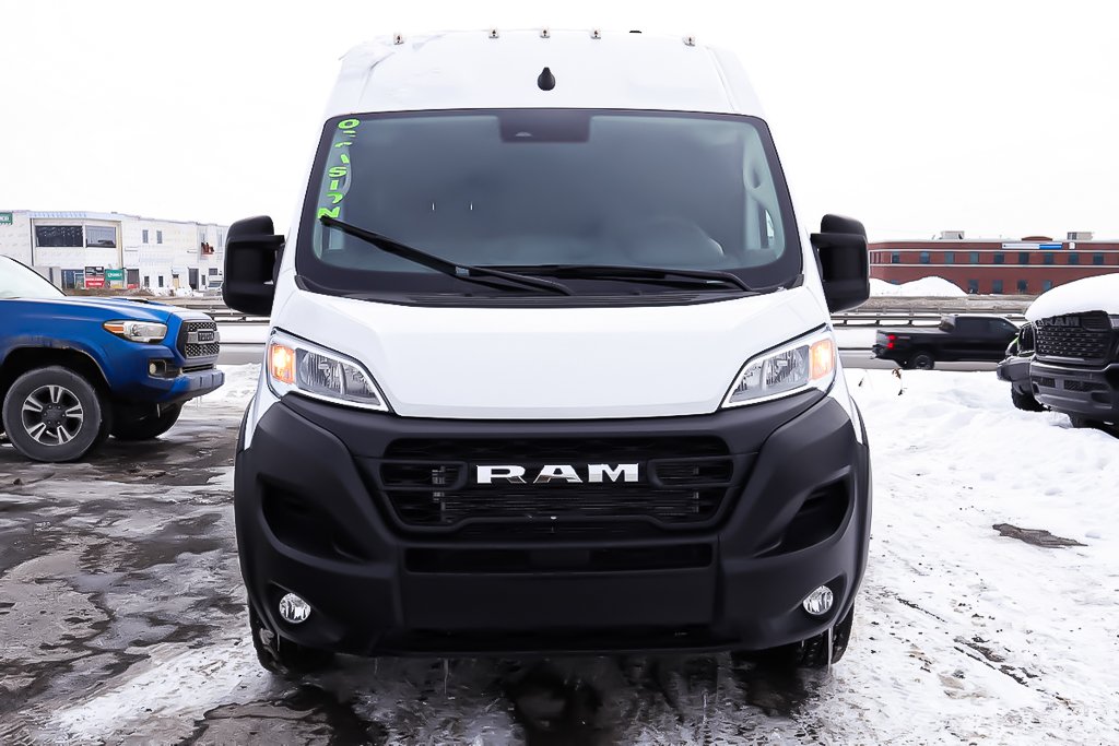 Ram ProMaster Cargo Van TRADESMAN 3500 + HIGH ROOF + 159 EXT + V6 3.6L 2025 à Terrebonne, Québec - 2 - w1024h768px