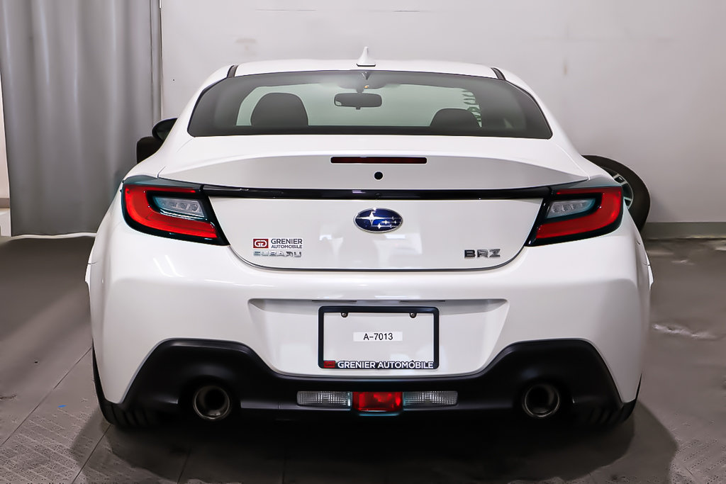 2022 Subaru BRZ RWD + TRANSMISSION MANUELLE in Terrebonne, Quebec - 6 - w1024h768px