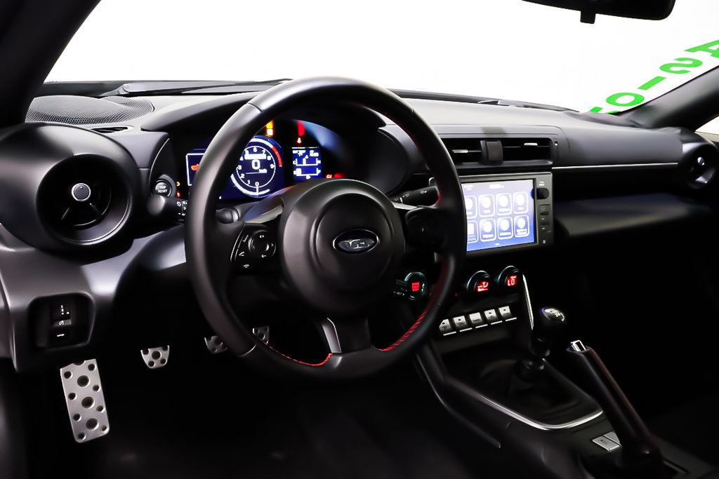 2022 Subaru BRZ RWD + TRANSMISSION MANUELLE in Terrebonne, Quebec - 14 - w1024h768px